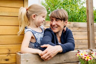 Familienfotos und Kinderfotos natürlich und lebendig in Dresden-18.jpg