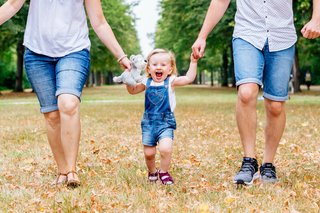 Familienfotos und Kinderfotos natürlich und lebendig in Dresden-38.jpg