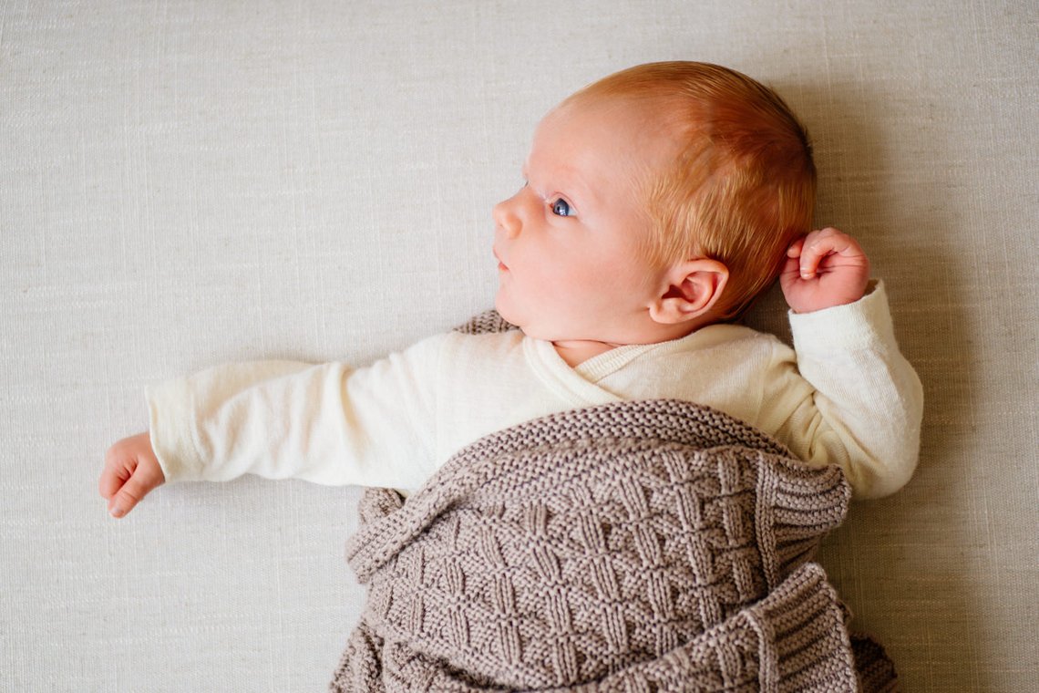 Newbornfotos Dresden Babyfotos im eigenen zu Hause-016.jpg