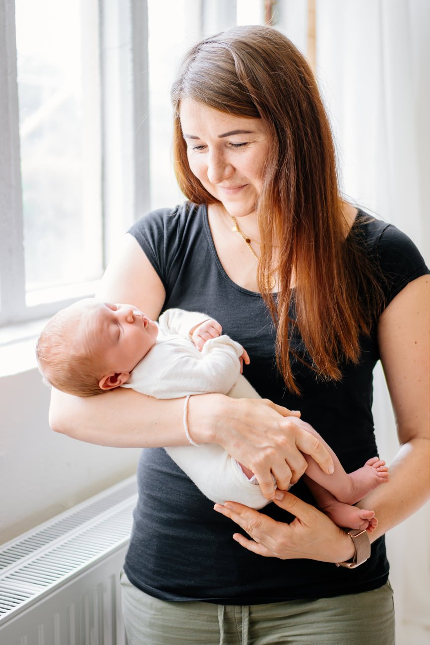 Newbornfotos Dresden Babyfotos im eigenen zu Hause-003.jpg