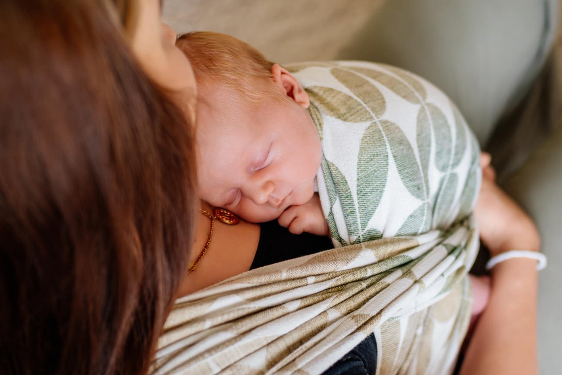 Newbornfotos Dresden Babyfotos im eigenen zu Hause-041.jpg